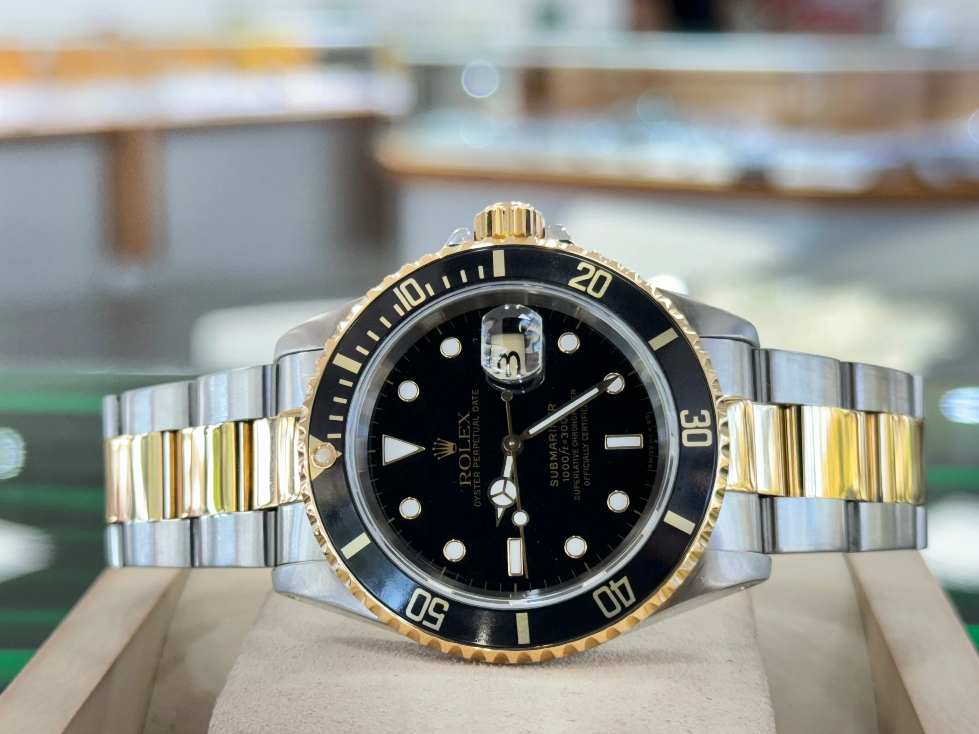 Rolex Submariner Date 16613 Stainless & Gold Black Dial Box and Papers COMPLETE SET MINT