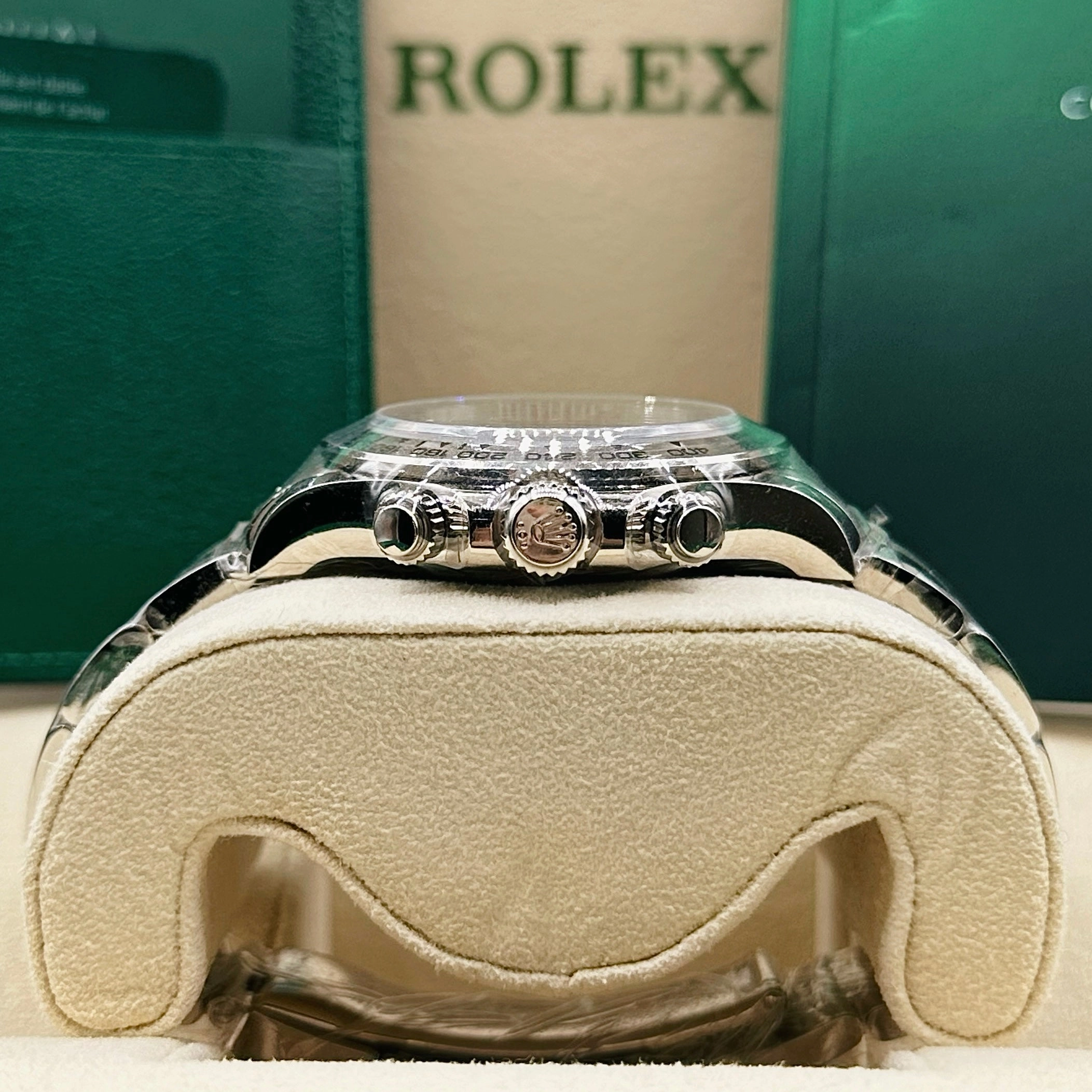 Rolex Cosmograph Daytona 40mm - Ref: 116509 - Blue Index Dial, 18K White Gold Oyster Bracelet Men's Watch