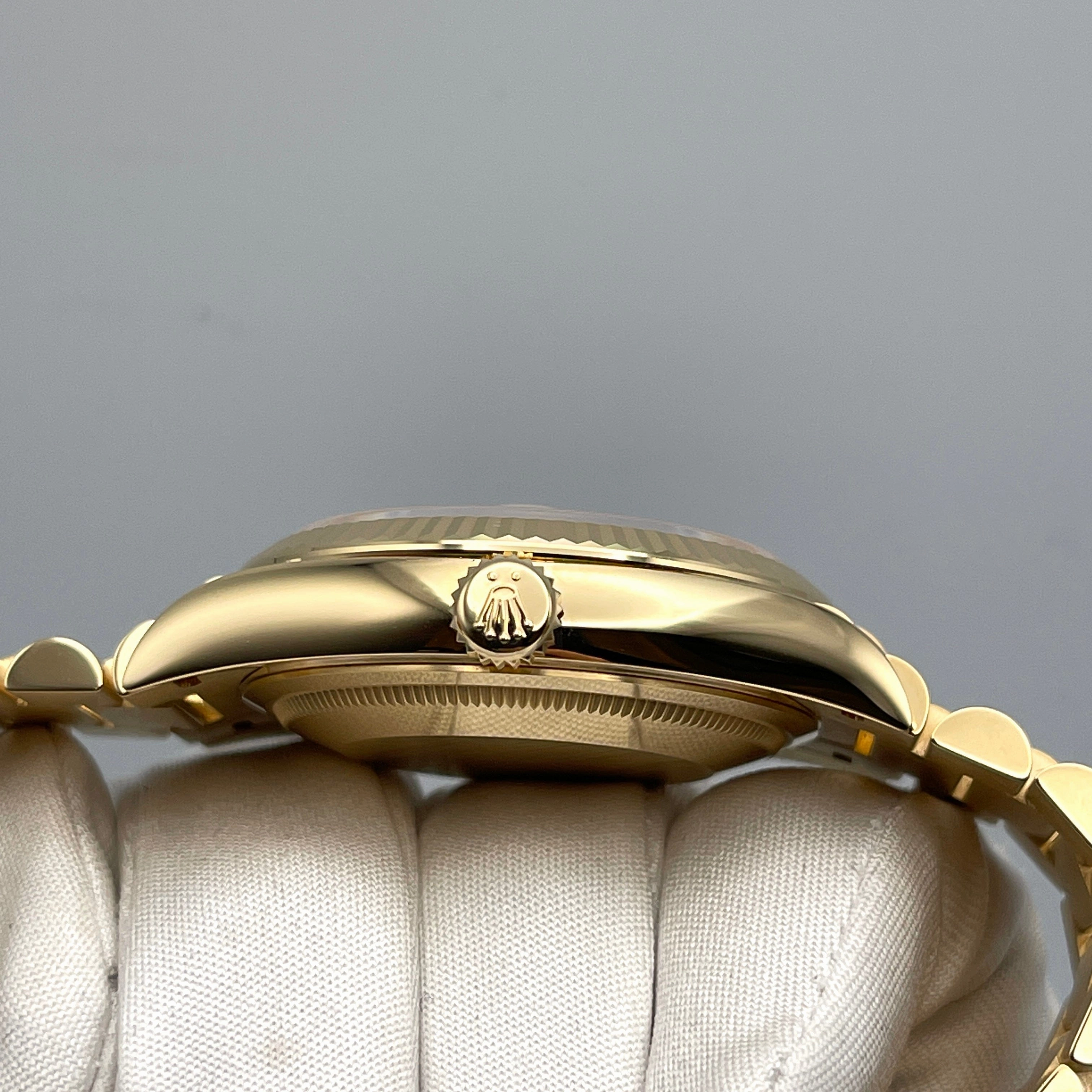 Rolex Day-Date 36 128238 Yellow Gold White Dial