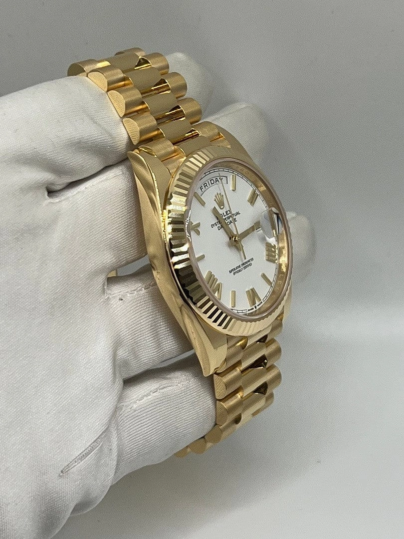 Rolex Day-Date 40 228238 Yellow Gold White Dial