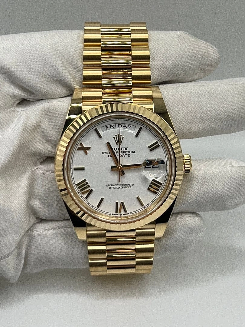 Rolex Day-Date 40 228238 Yellow Gold White Dial