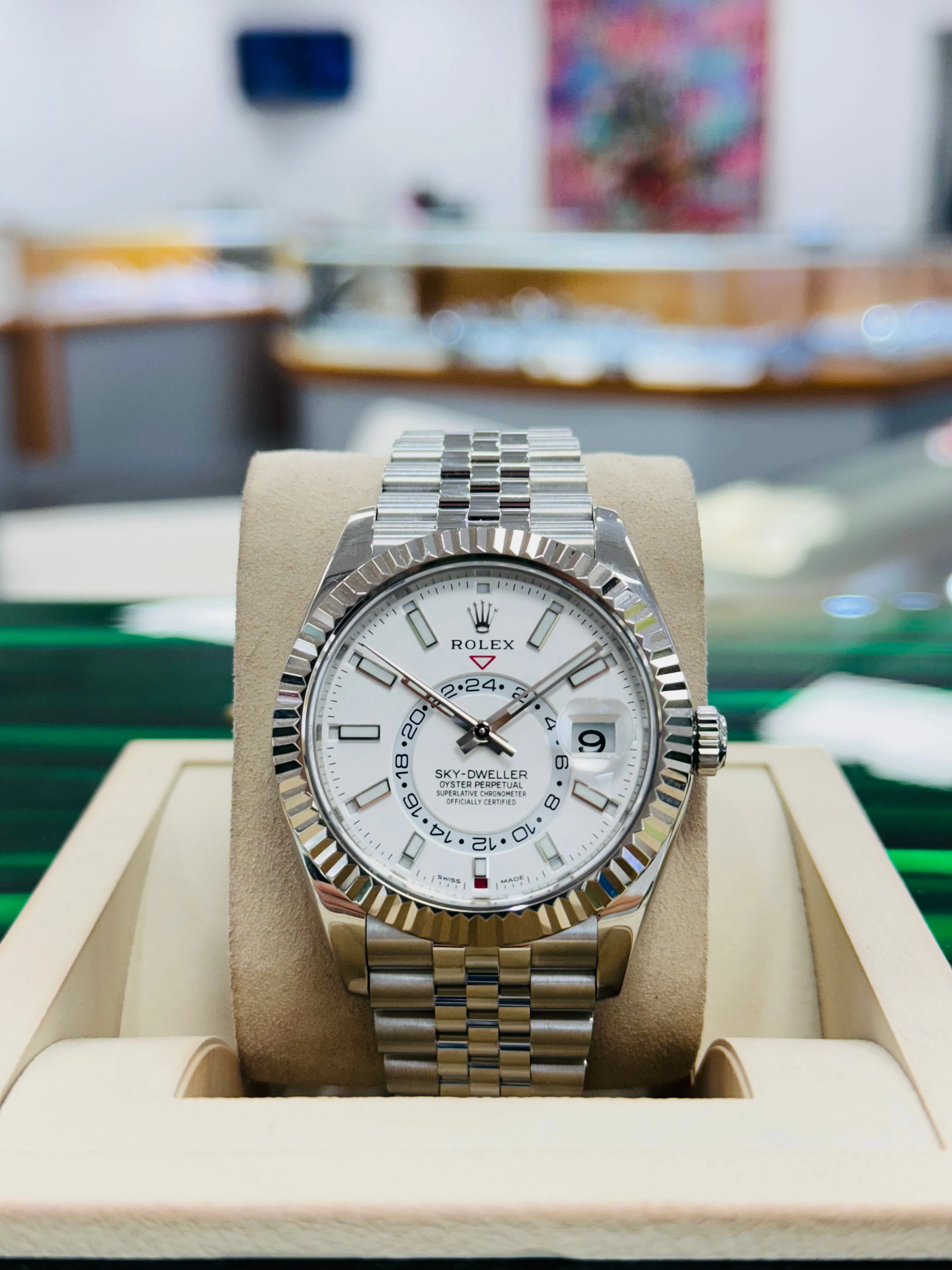 Rolex Sky-Dweller 326934 Jubilee Bracelet White Dial 18K White Gold Bezel Watch