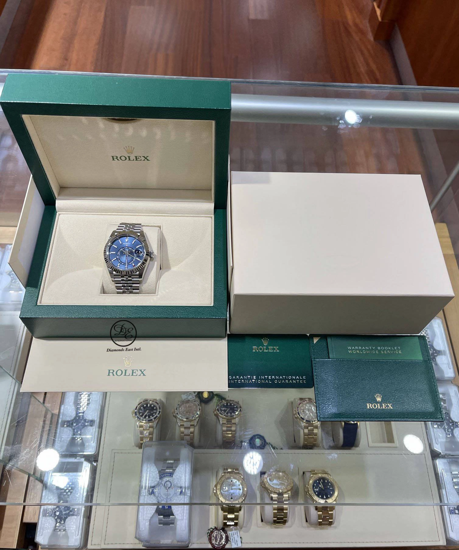 Rolex Sky-dweller 326934 Steel Blue Dial Jubilee Perpetual Box/Papers UNWORN