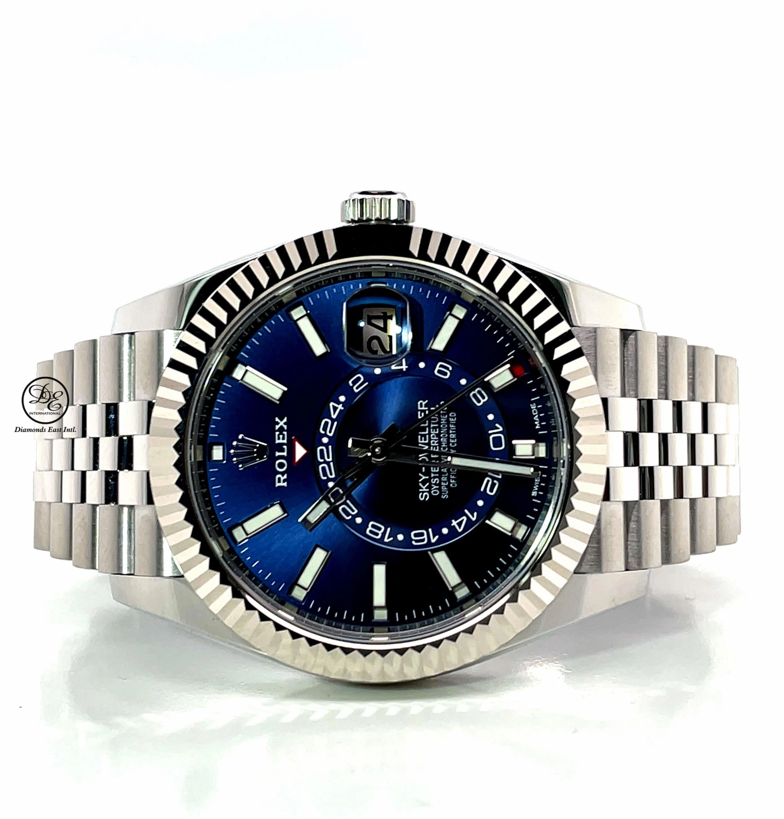 Rolex Sky-dweller 326934 Steel Blue Dial Jubilee Perpetual Box/Papers UNWORN