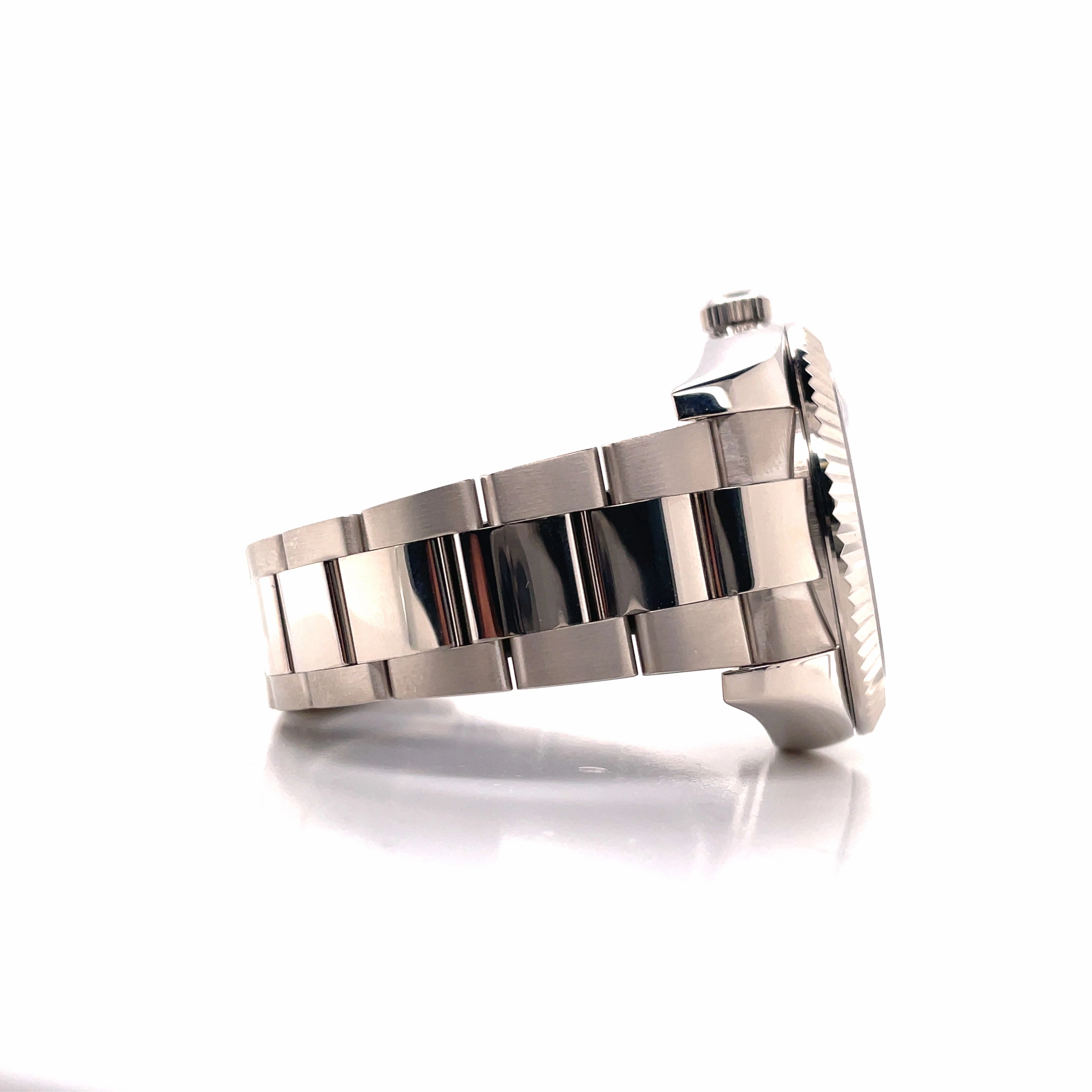 Rolex Sky-Dweller White Gold Oyster Bracelet White Dial 326939 PreOwned
