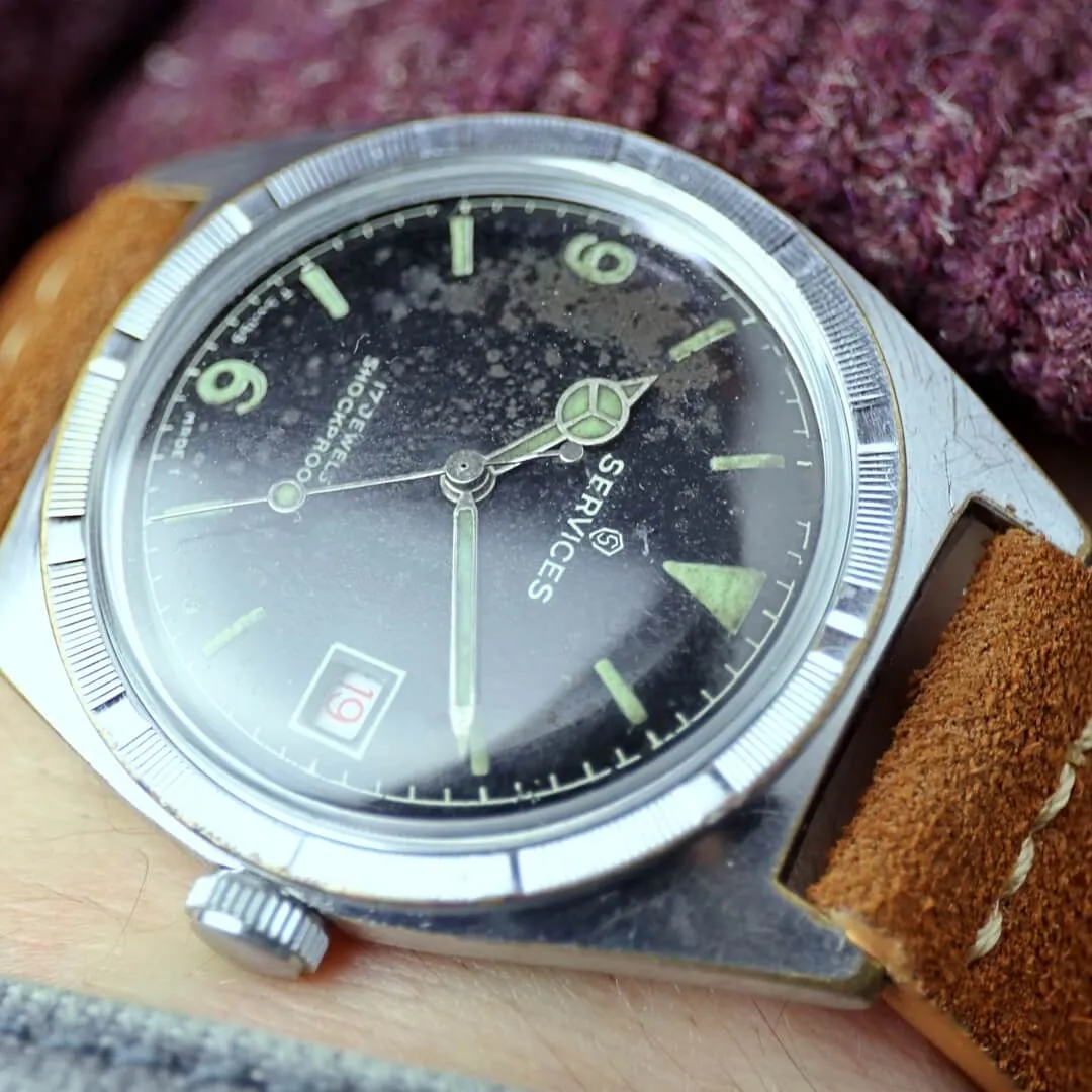 Services Vintage Watch