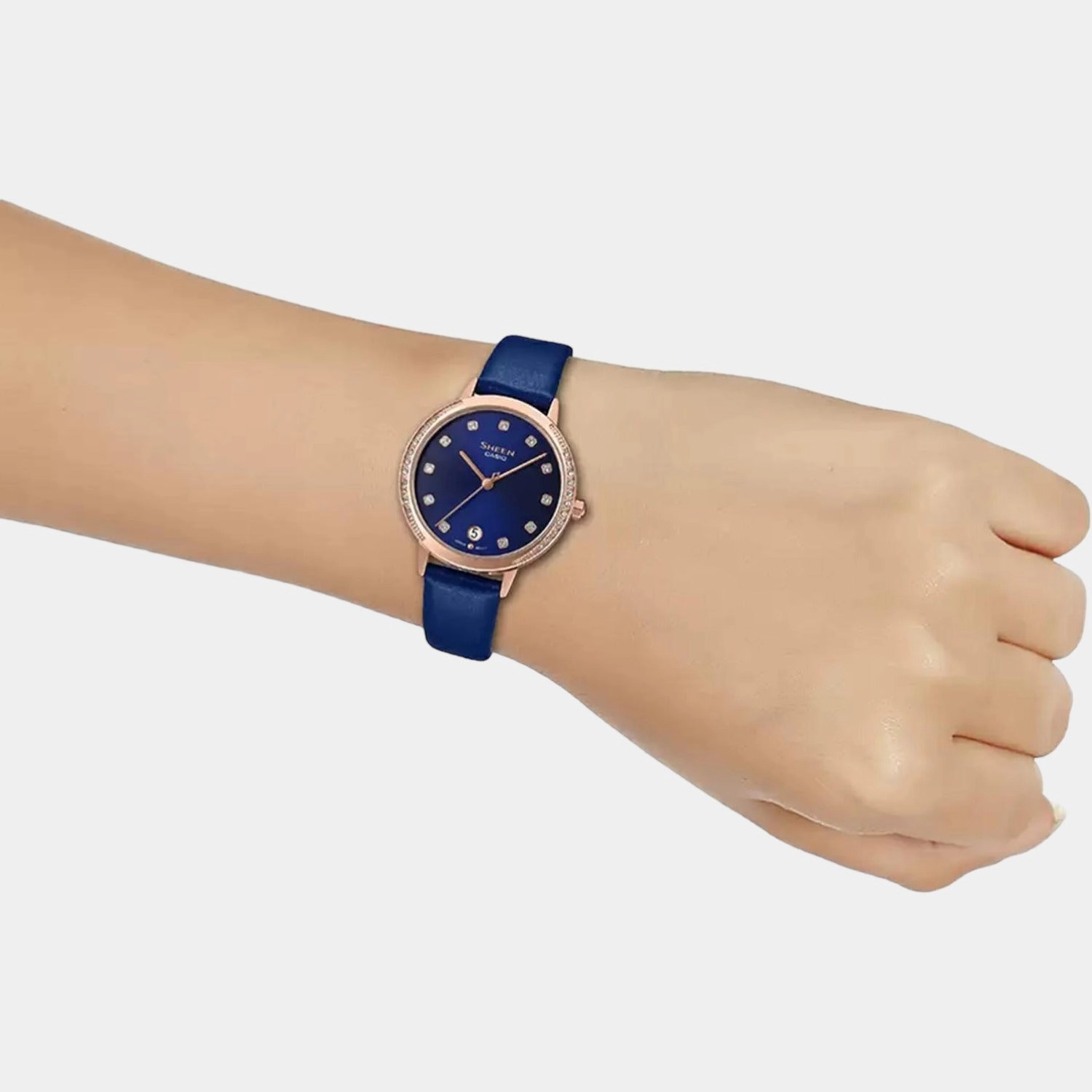 Sheen Women's Analog Leather Watch SX273 - SHE-4056PGL-2AUDF