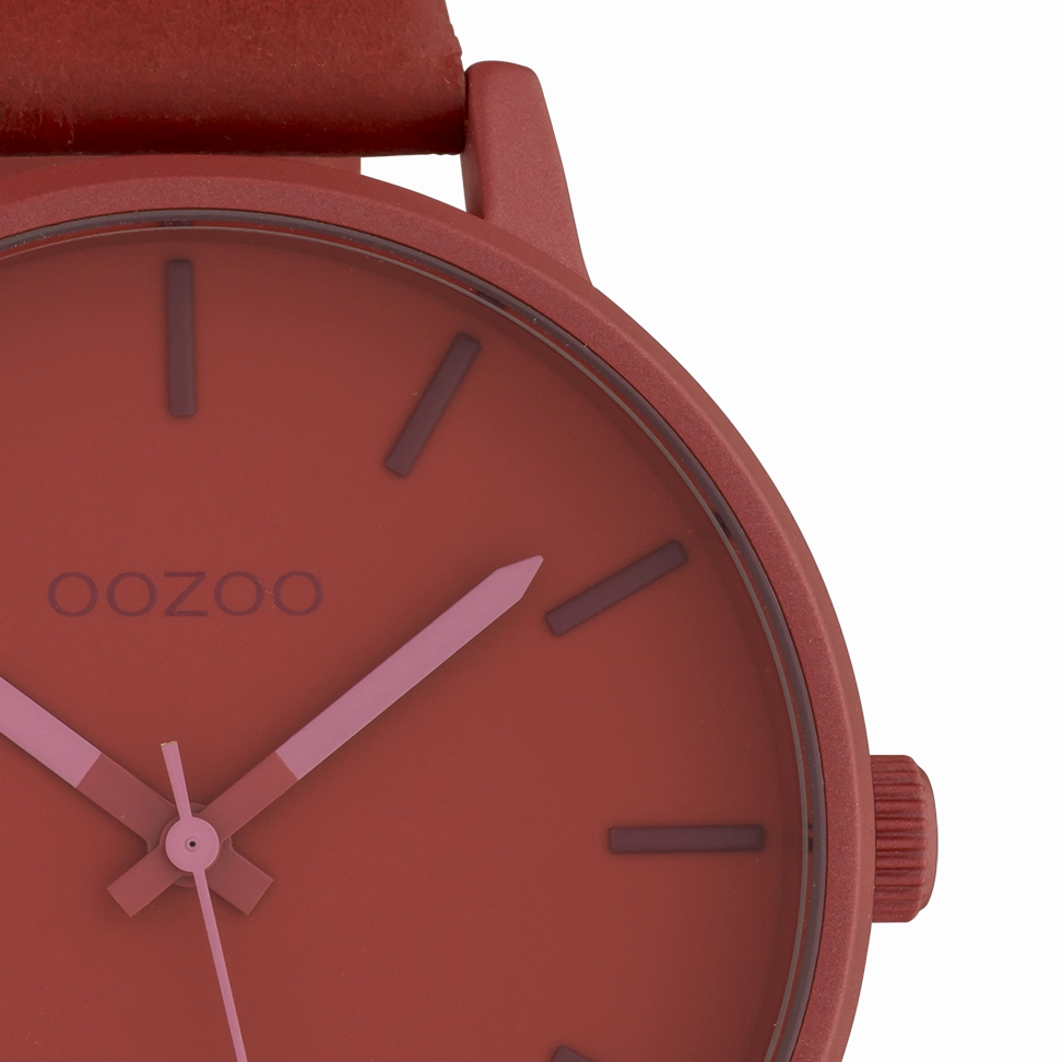 Sienna OOZOO watch with leather strap - C10381