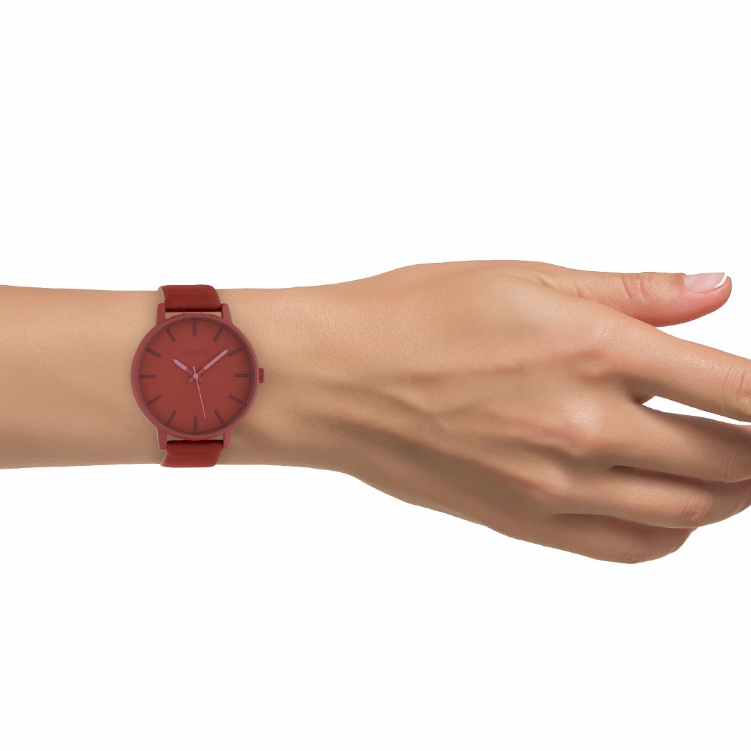 Sienna OOZOO watch with leather strap - C10381