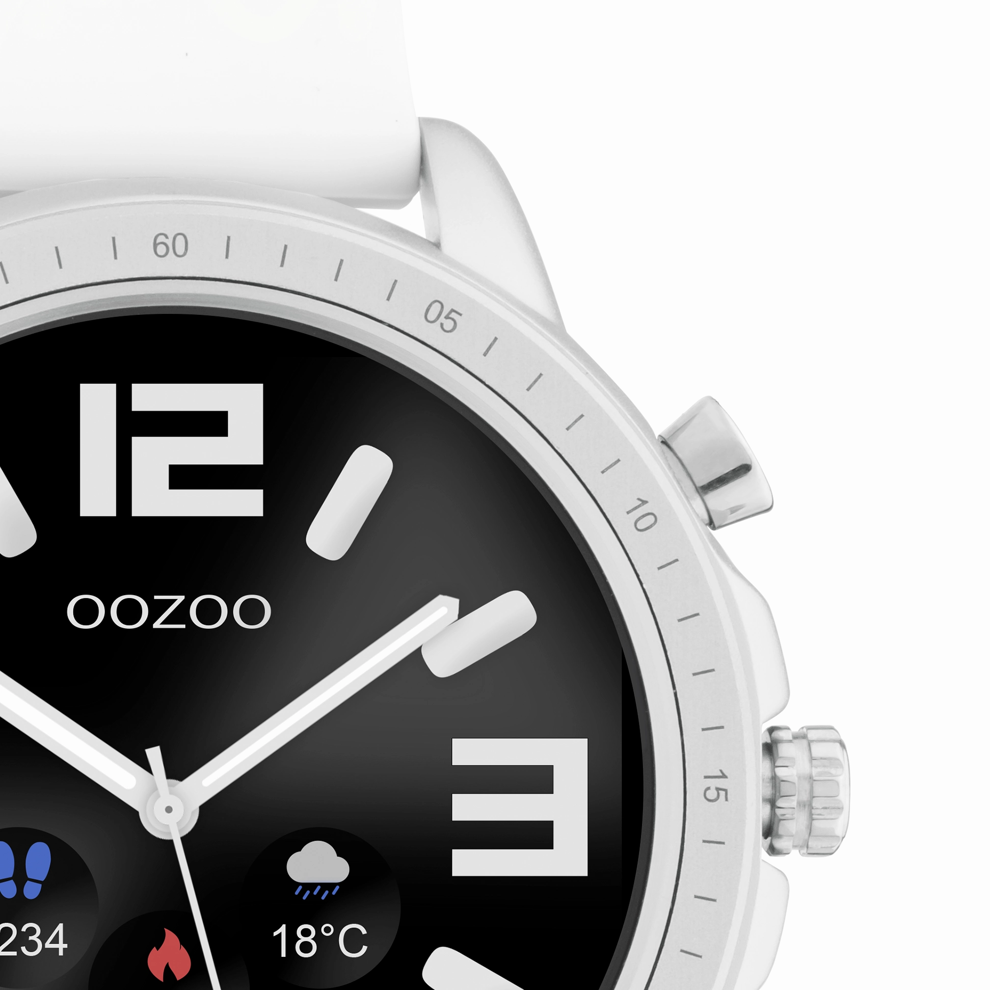 Silver coloured OOZOO smartwatch with white rubber strap - Q00310