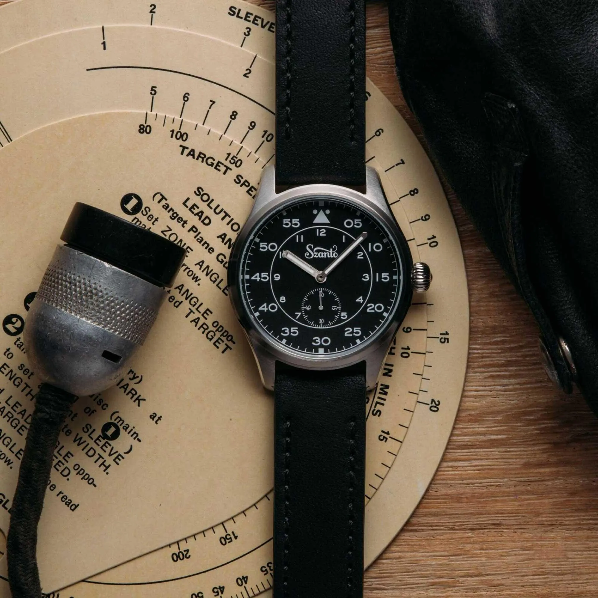 Szanto Men's Quartz Watch - Heritage Aviator Small Seconds Black Dial Strap | SZ 2751