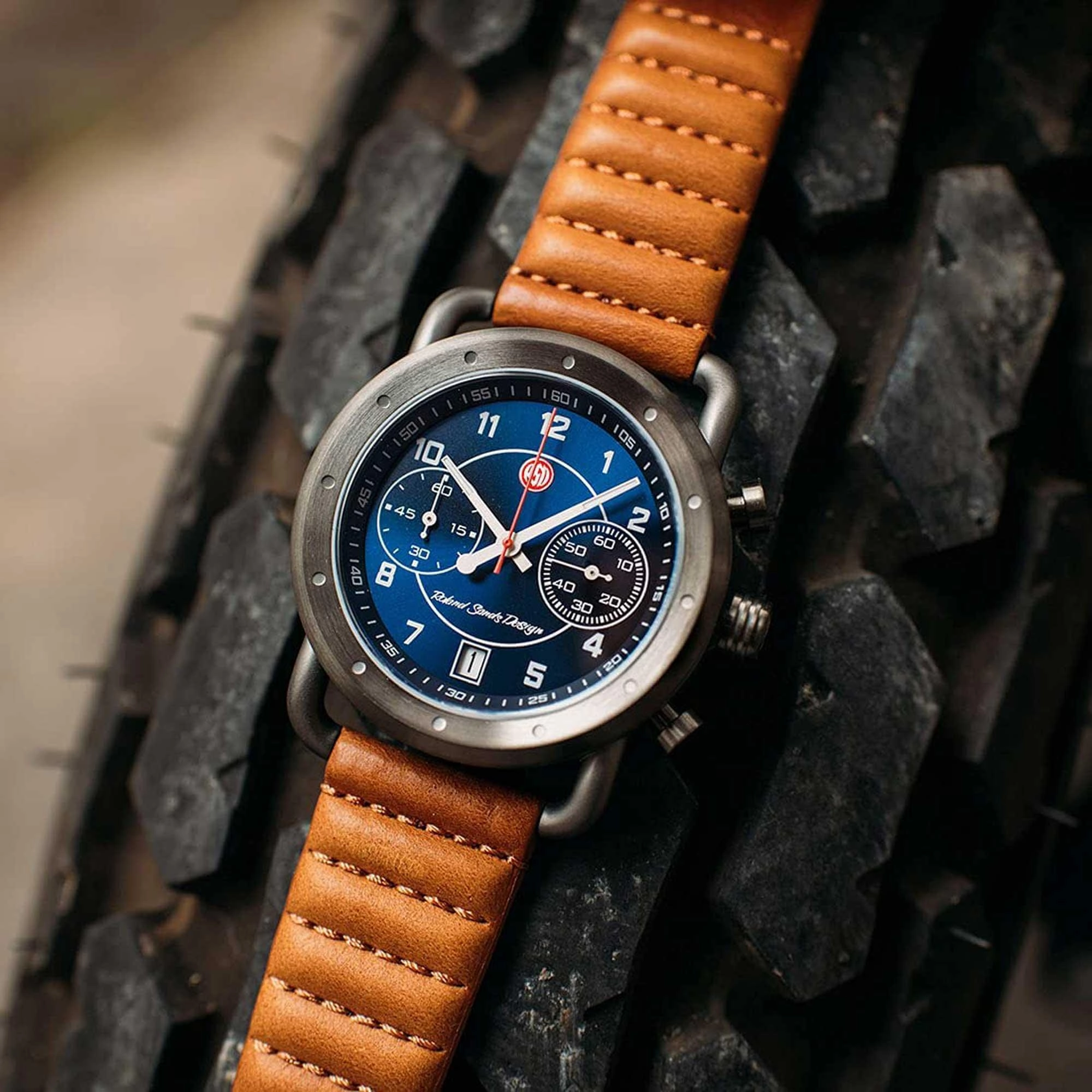 Szanto Icon Unisex Chronograph Watch - Roland Sands Signature Tan Strap | IC RS 2253