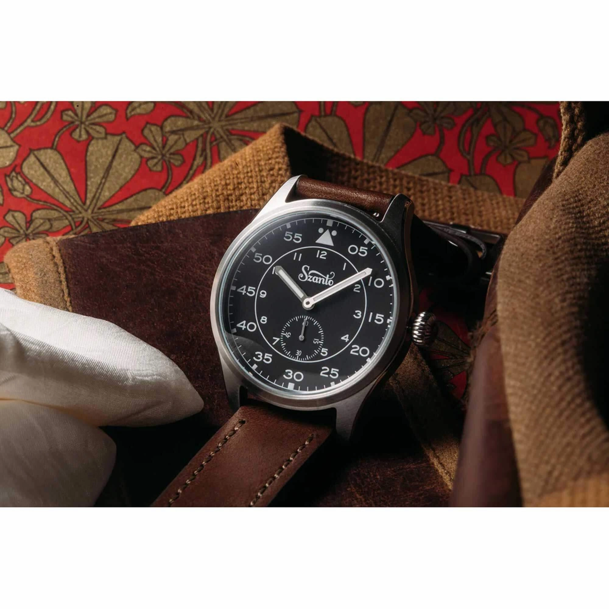 Szanto Men's Quartz Watch - Heritage Aviator Black Dial Brown Leather Strap | SZ 2754