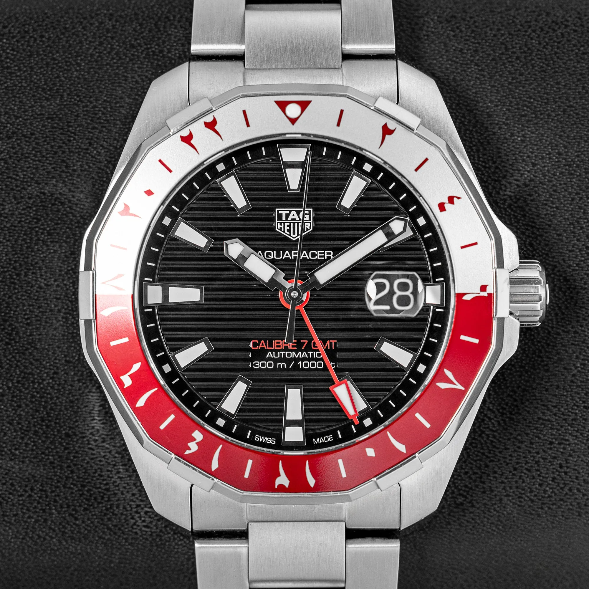 TAG Heuer Aquaracer GMT Qatar Edition WAY201U