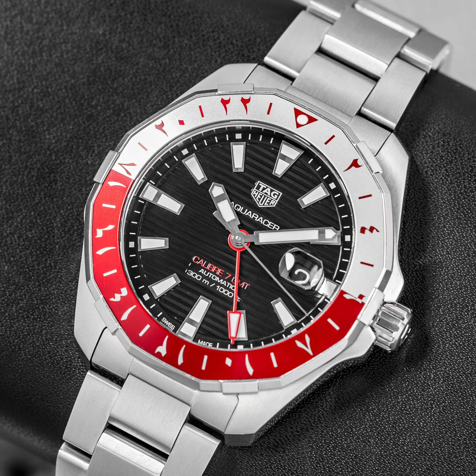 TAG Heuer Aquaracer GMT Qatar Edition WAY201U