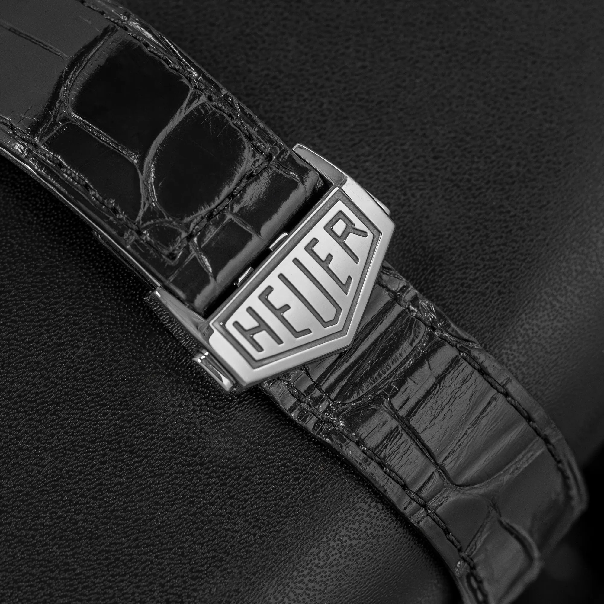 Tag Heuer Carrera Chronograph CBK221G