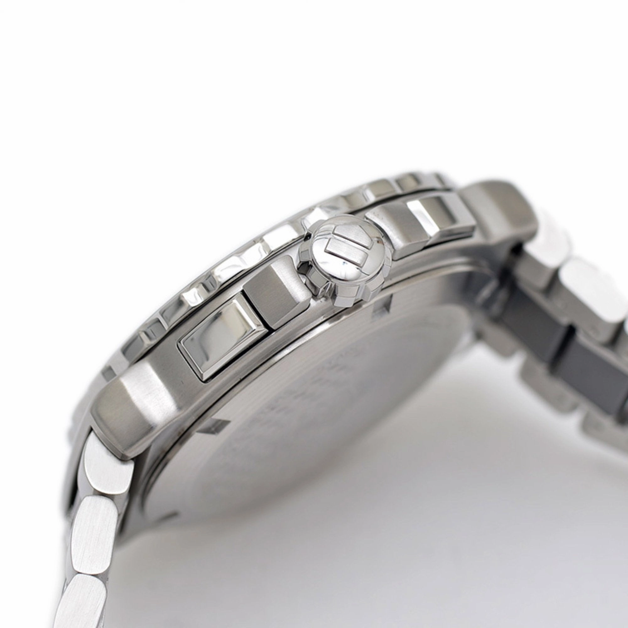 Tag Heuer Stainless Steel Wristwatch (Pre-Owned)