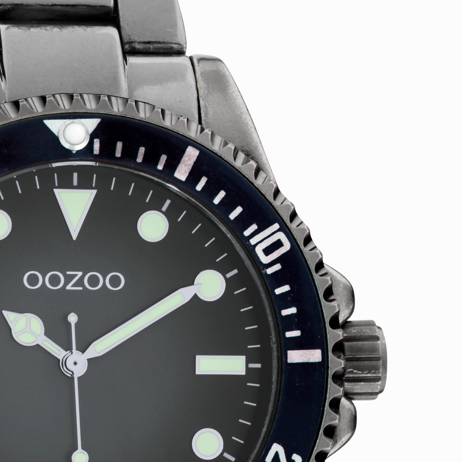 Titanium OOZOO watch with stainless steel bracelet - C11013