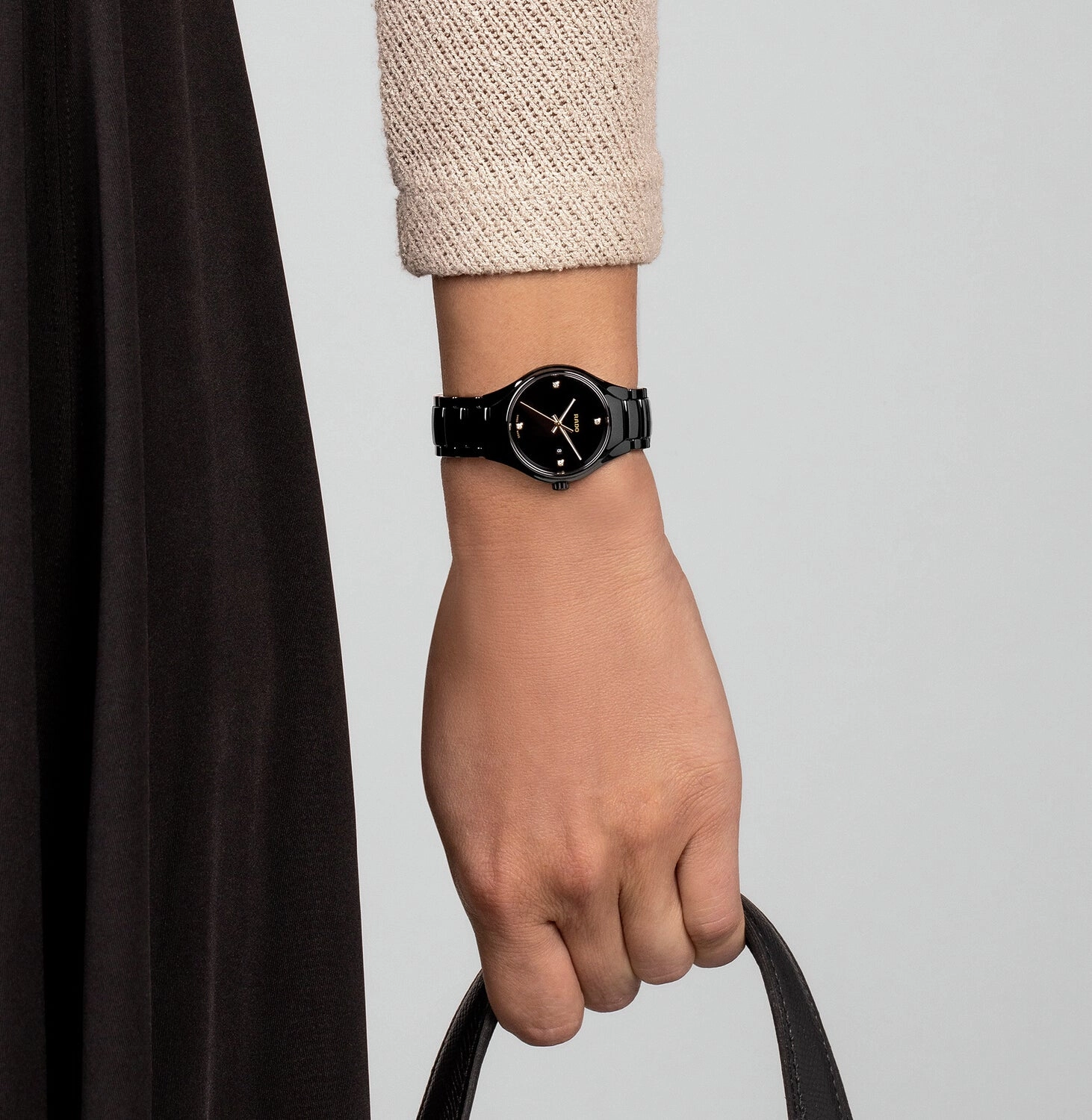 True Diamonds Women Analog Ceramic Watch R27059712
