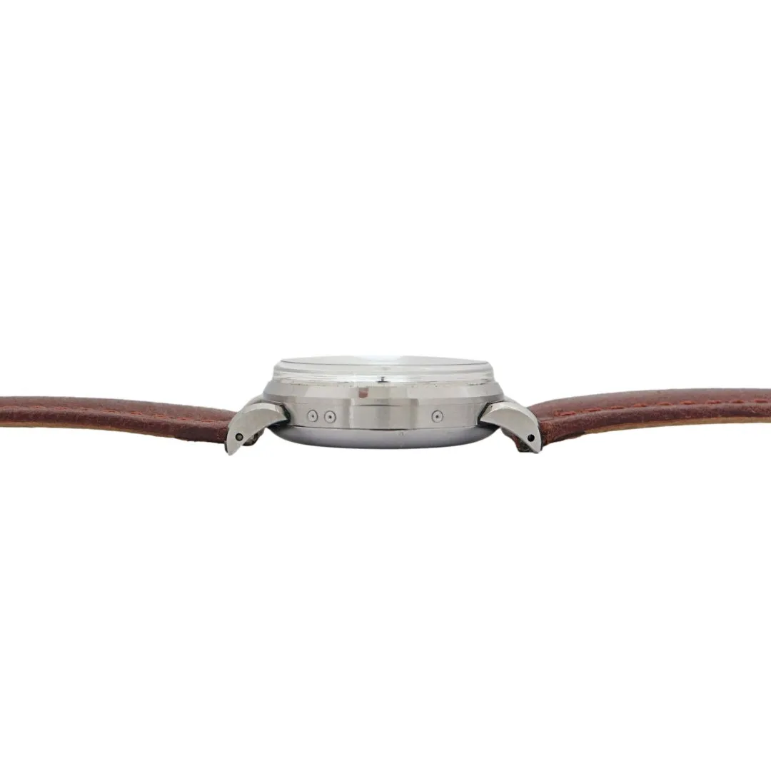 Universal Geneve Tri-Compax reference 22250