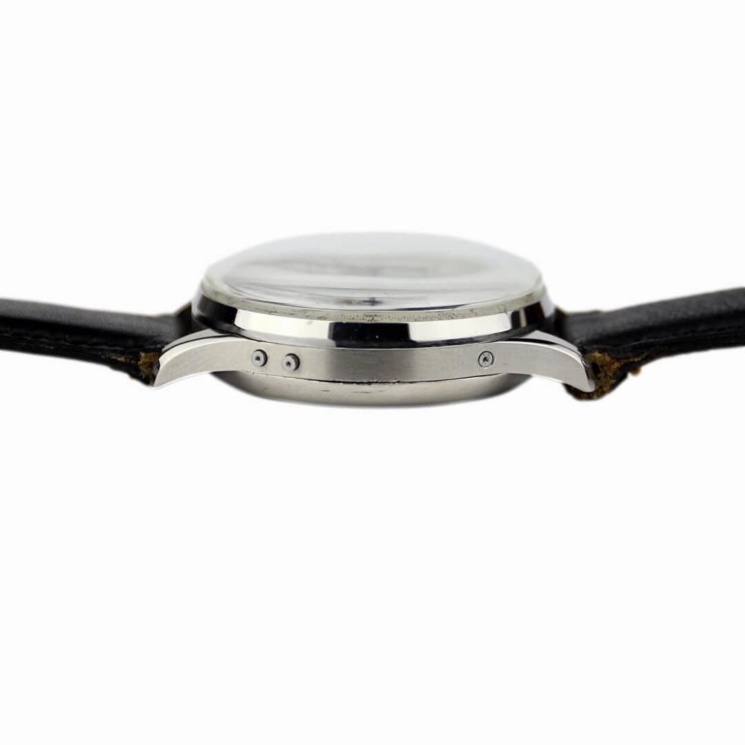 Universal Geneve Tri-Compax Ref. 22502 Men's Vintage Watch