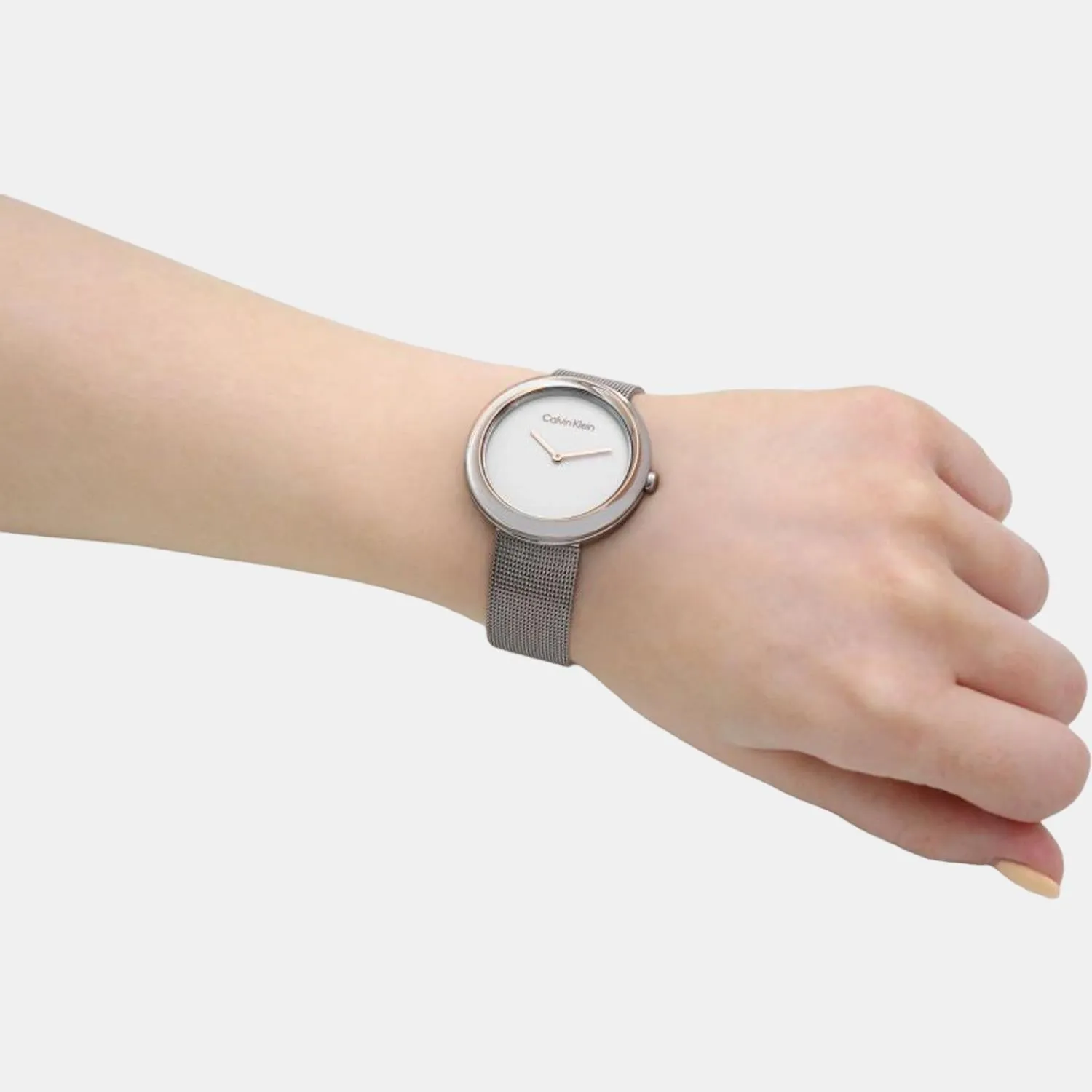 Women Analog Stainless Steel Watch 25200011