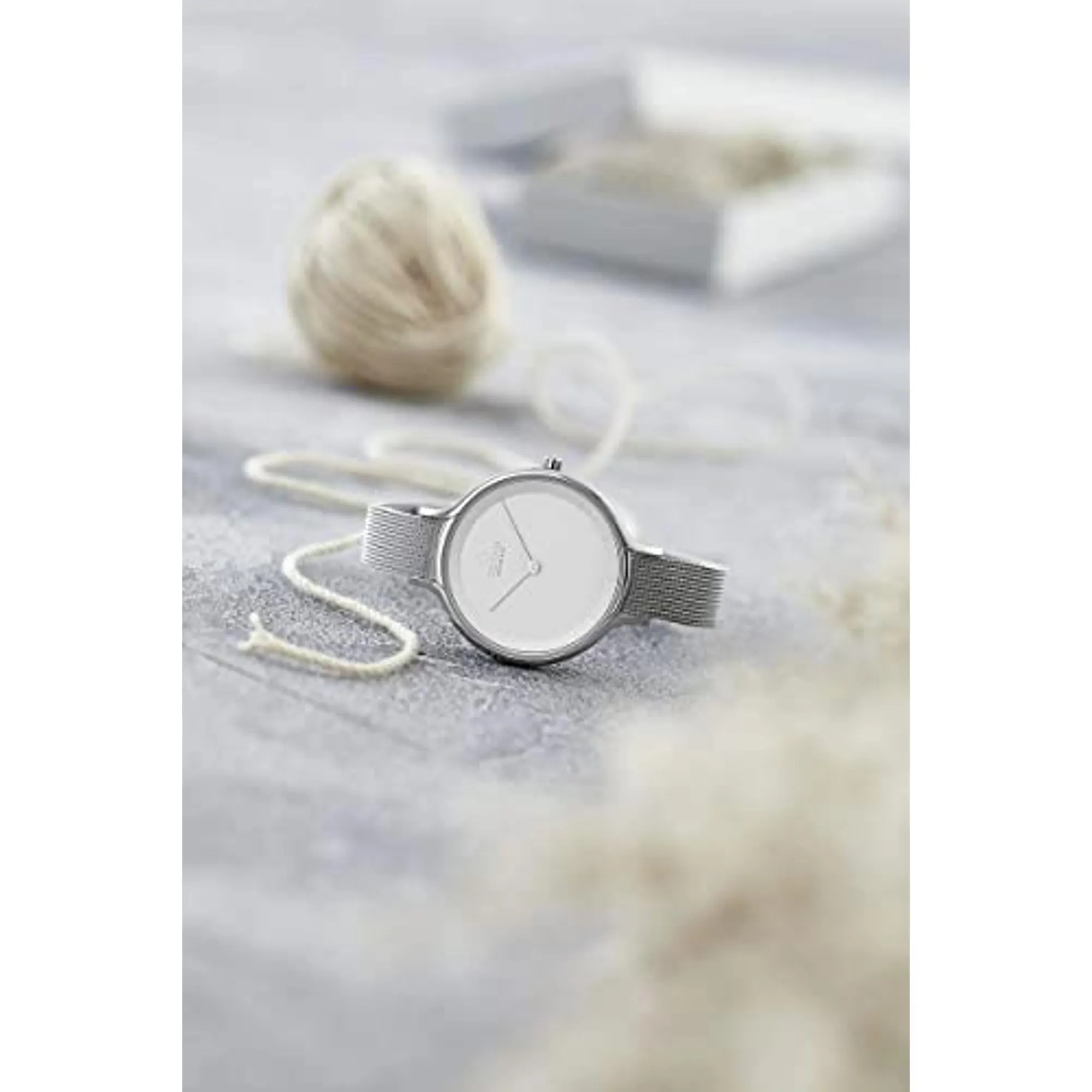 Women Analog Stainless Steel Watch V228LXCIMC