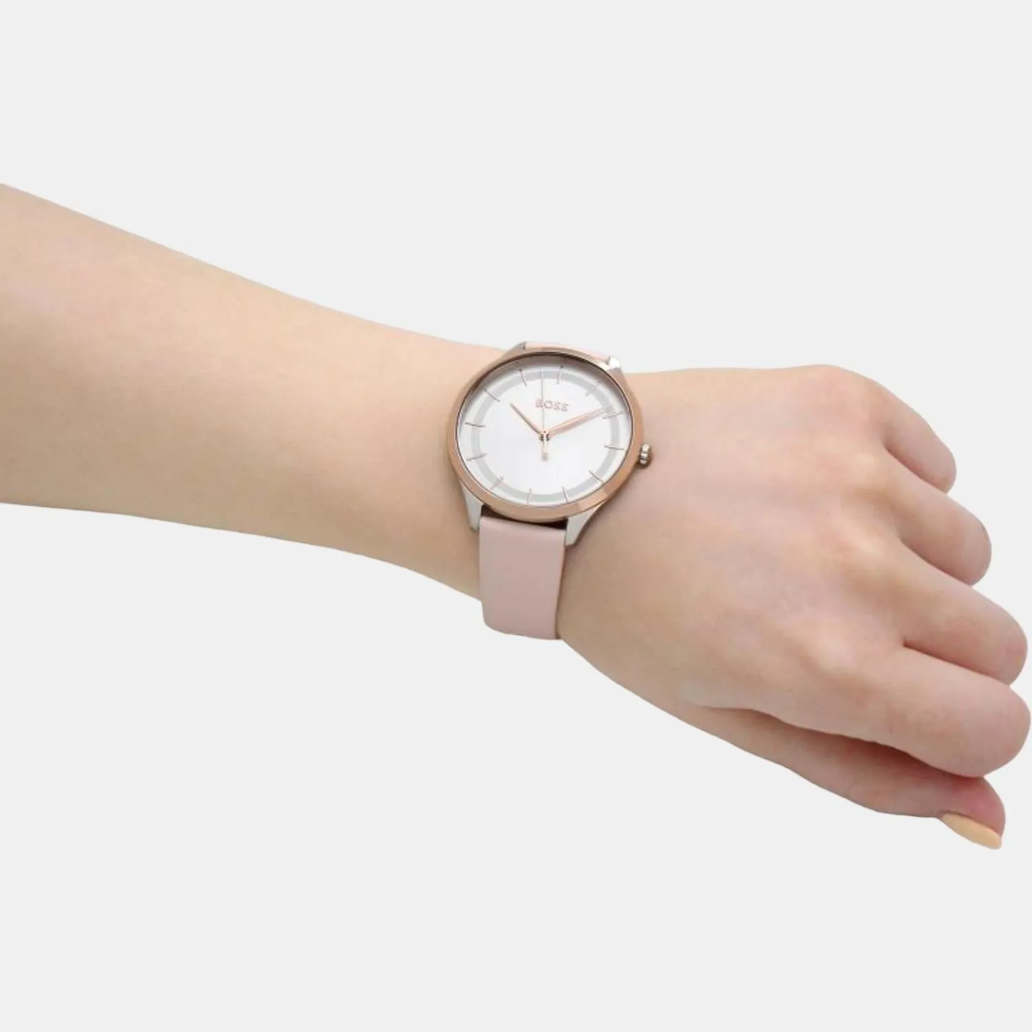 Women Silver Analog Leather Watch 1502643