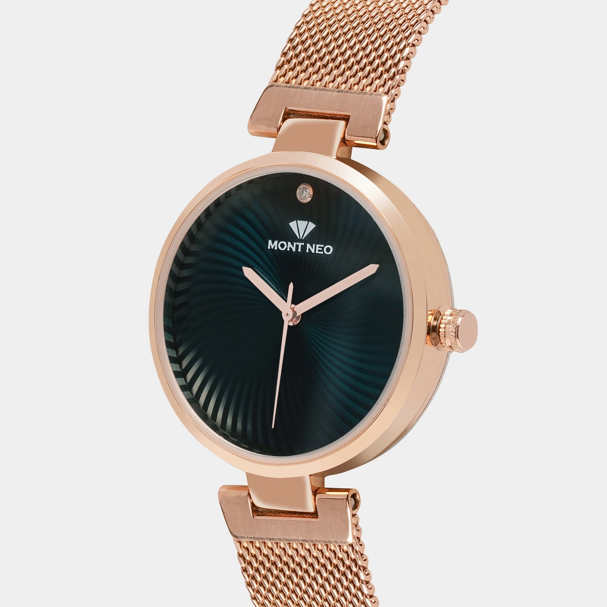 Women Green Dial Analog Stainless Steel Watch 9005T-B3314