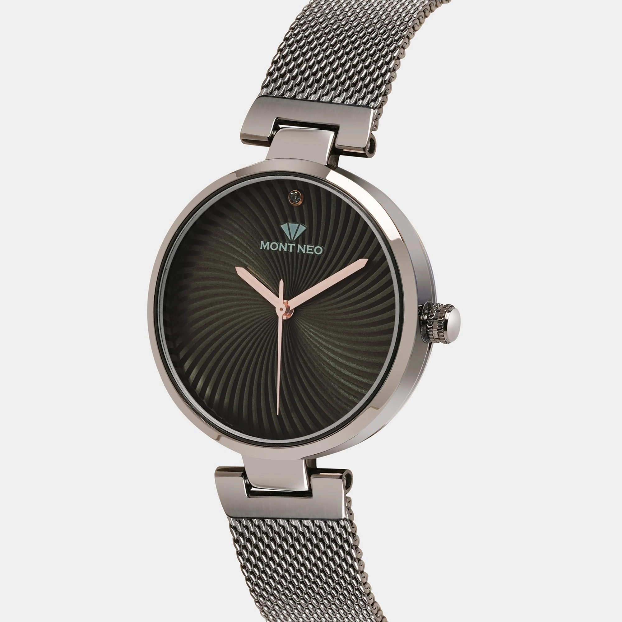 Women Gun Analog Stainless Steel Watch 9005T-B8816