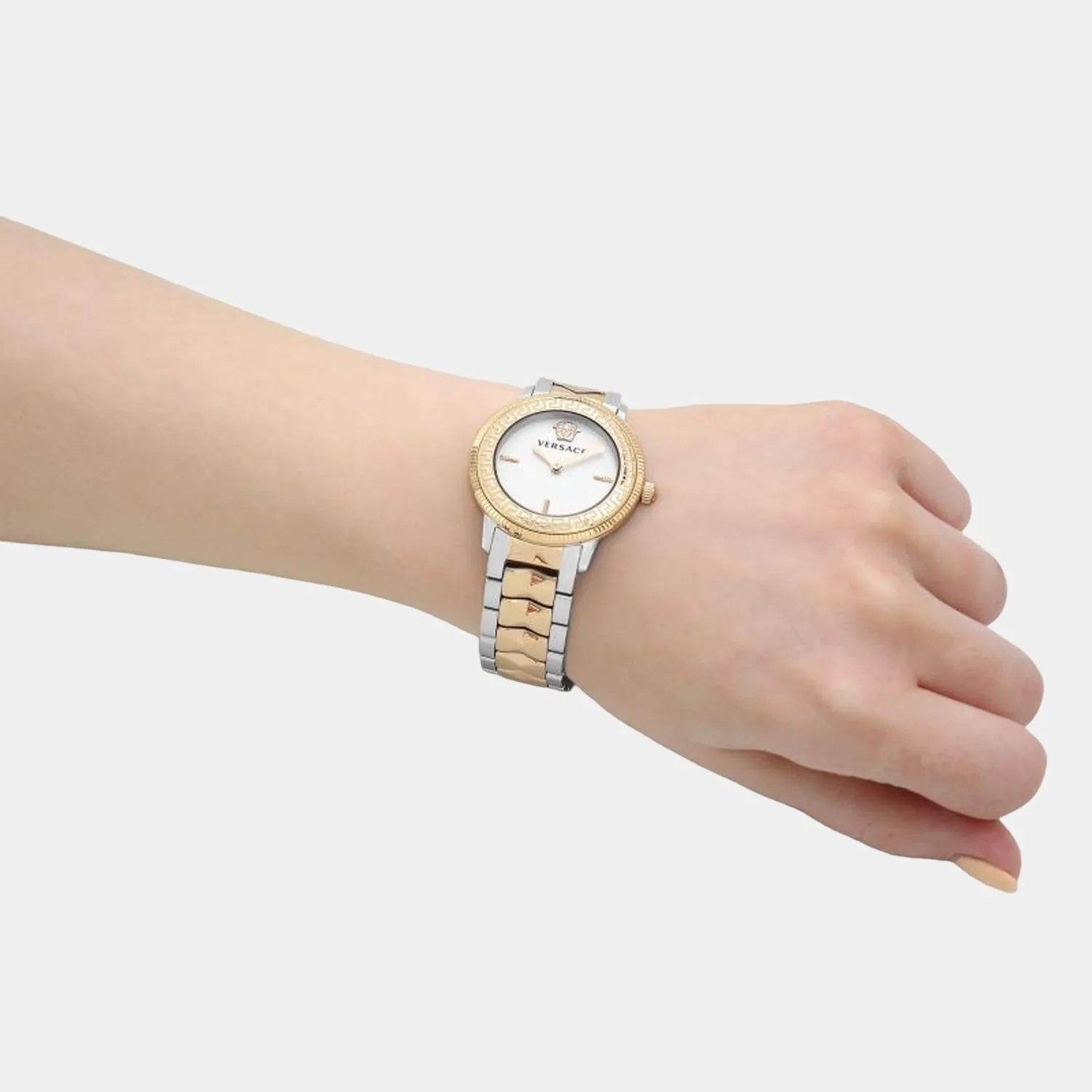 Women's White Analog Stainless Steel Watch VE2P00422